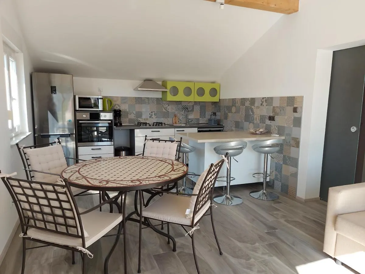 Tome Apartment Rab Town Croatia