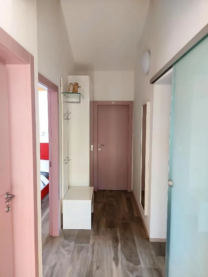 Tome Apartment Rab Town